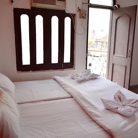 Sandhya Guest House Varanasi Near Ganga River Eksteriør billede