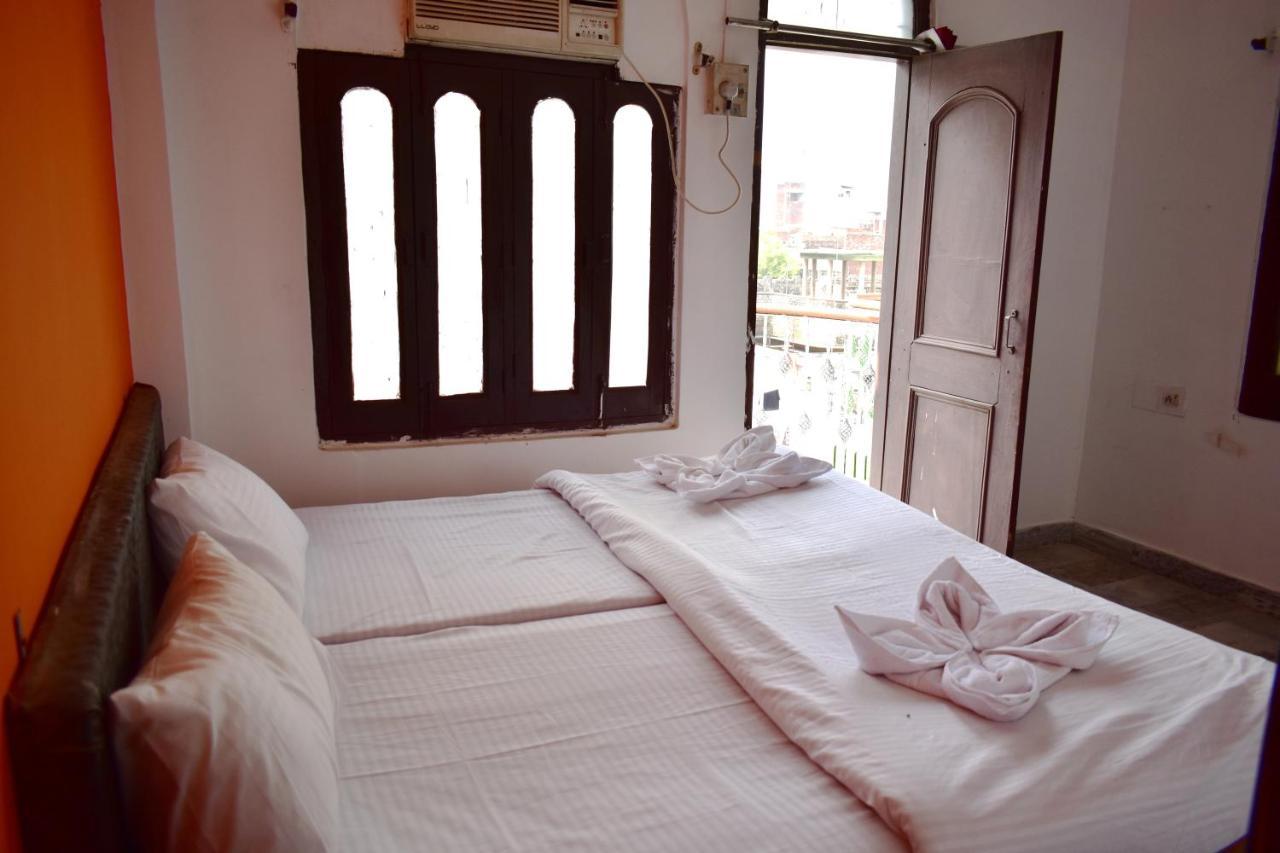 Sandhya Guest House Varanasi Near Ganga River Eksteriør billede