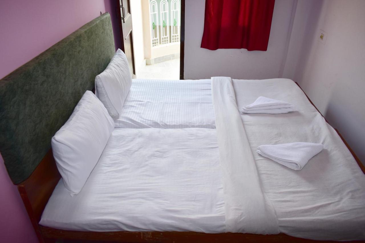 Sandhya Guest House Varanasi Near Ganga River Eksteriør billede