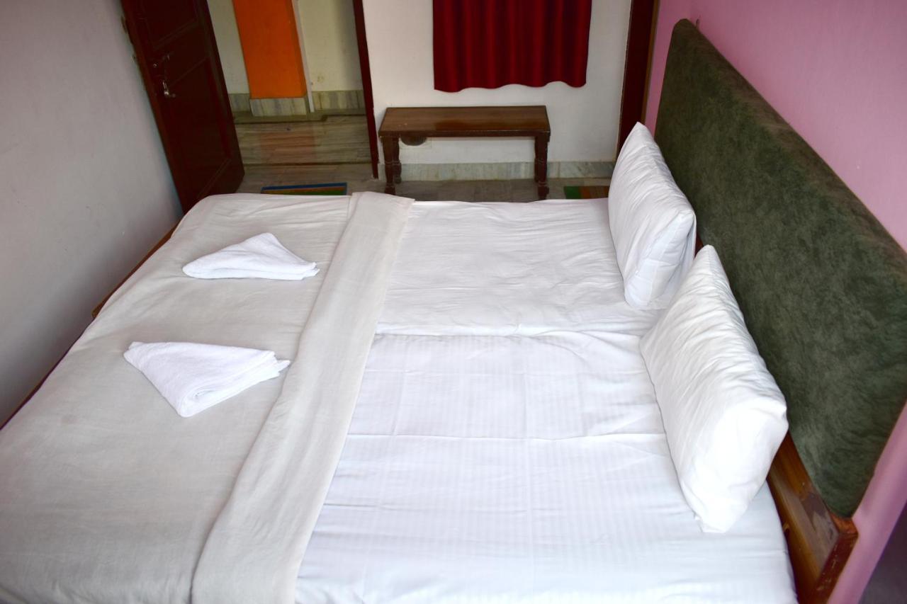 Sandhya Guest House Varanasi Near Ganga River Eksteriør billede