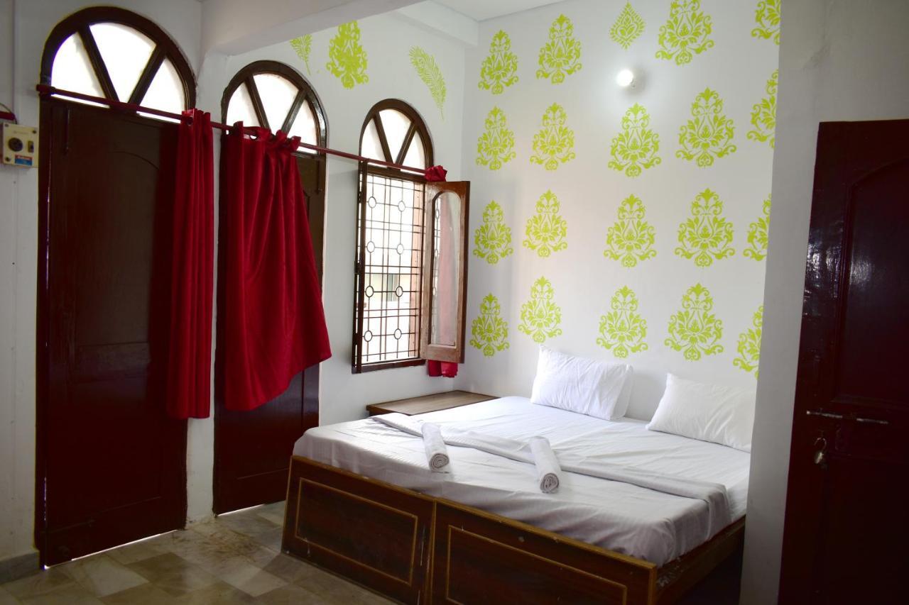 Sandhya Guest House Varanasi Near Ganga River Eksteriør billede