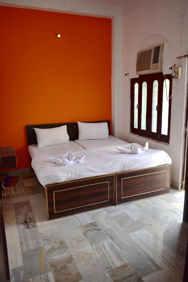 Sandhya Guest House Varanasi Near Ganga River Eksteriør billede