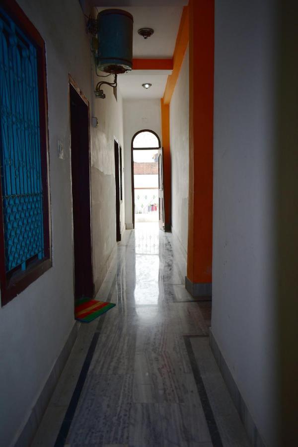 Sandhya Guest House Varanasi Near Ganga River Eksteriør billede