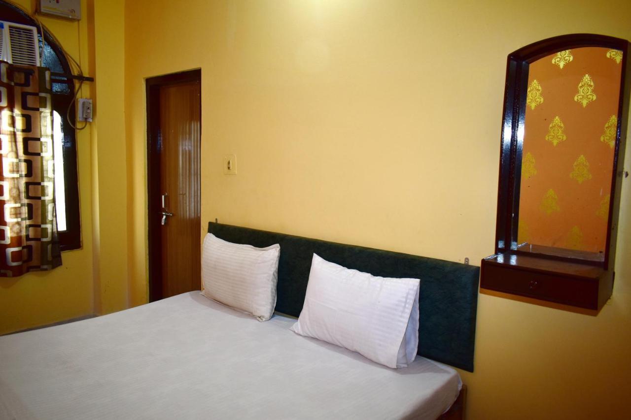 Sandhya Guest House Varanasi Near Ganga River Eksteriør billede