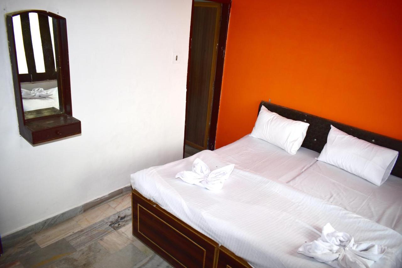 Sandhya Guest House Varanasi Near Ganga River Eksteriør billede