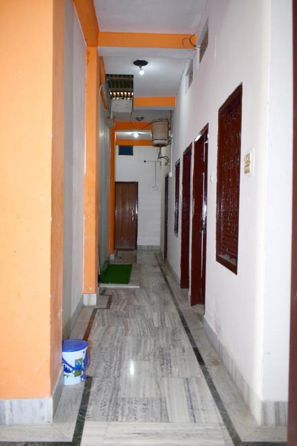 Sandhya Guest House Varanasi Near Ganga River Eksteriør billede